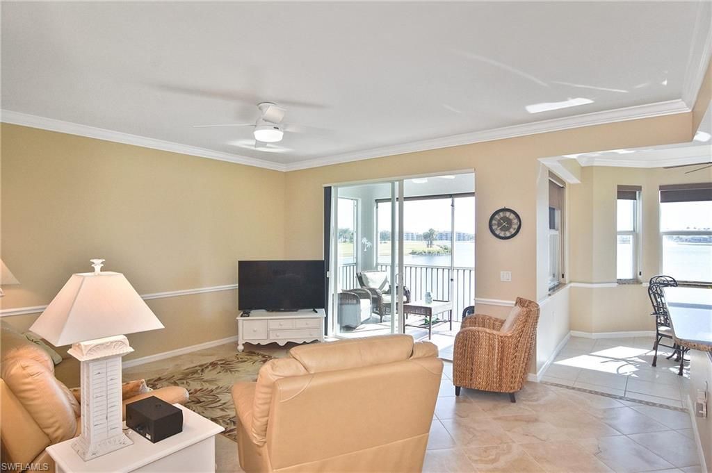 10361 Butterfly Palm Dr, Unit 723, Fort Myers, FL 33966 Photo