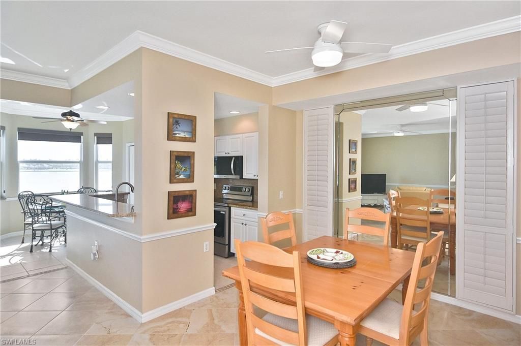 10361 Butterfly Palm Dr, Unit 723, Fort Myers, FL 33966 Photo