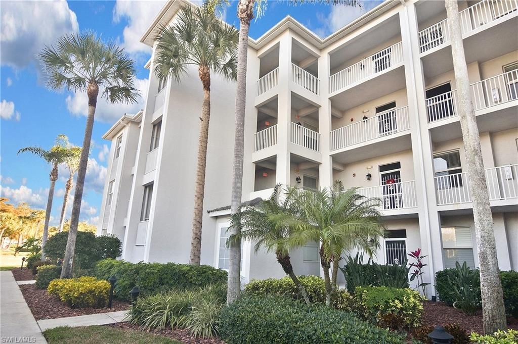 10361 Butterfly Palm Dr, Unit 723, Fort Myers, FL 33966 Photo