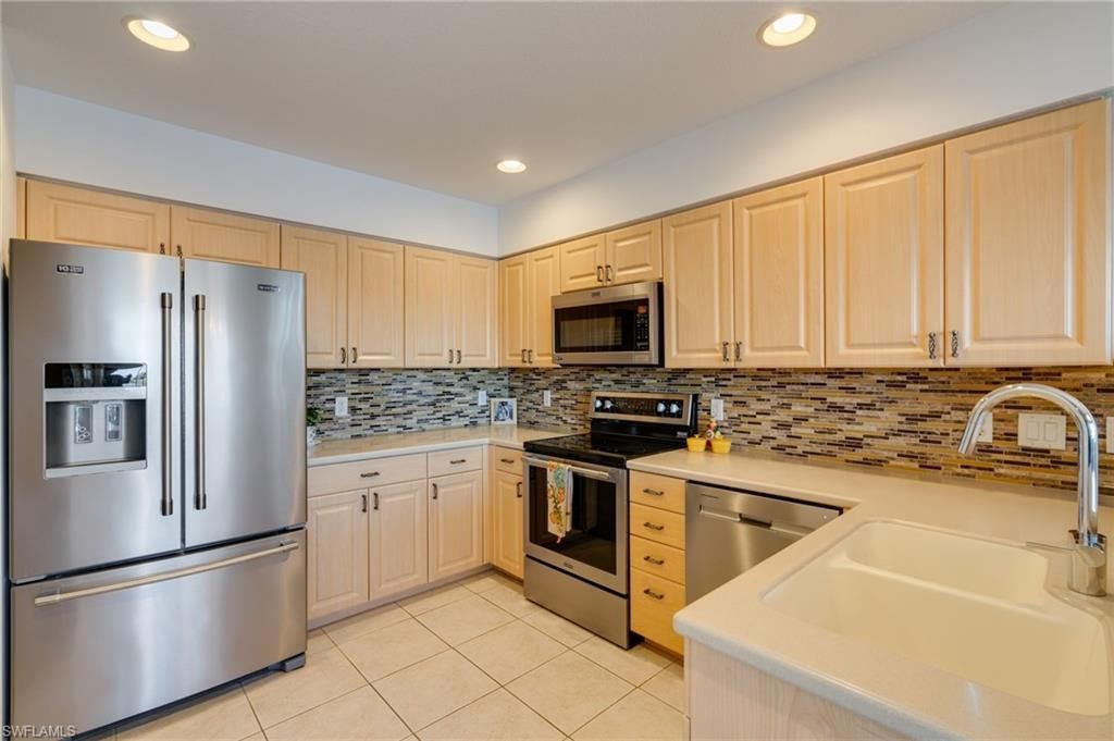 16570 Crownsbury Way, Unit 101, Fort Myers, FL 33908 Photo