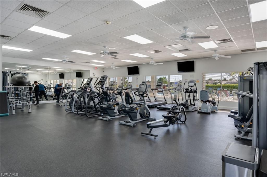 16570 Crownsbury Way, Unit 101, Fort Myers, FL 33908 Photo