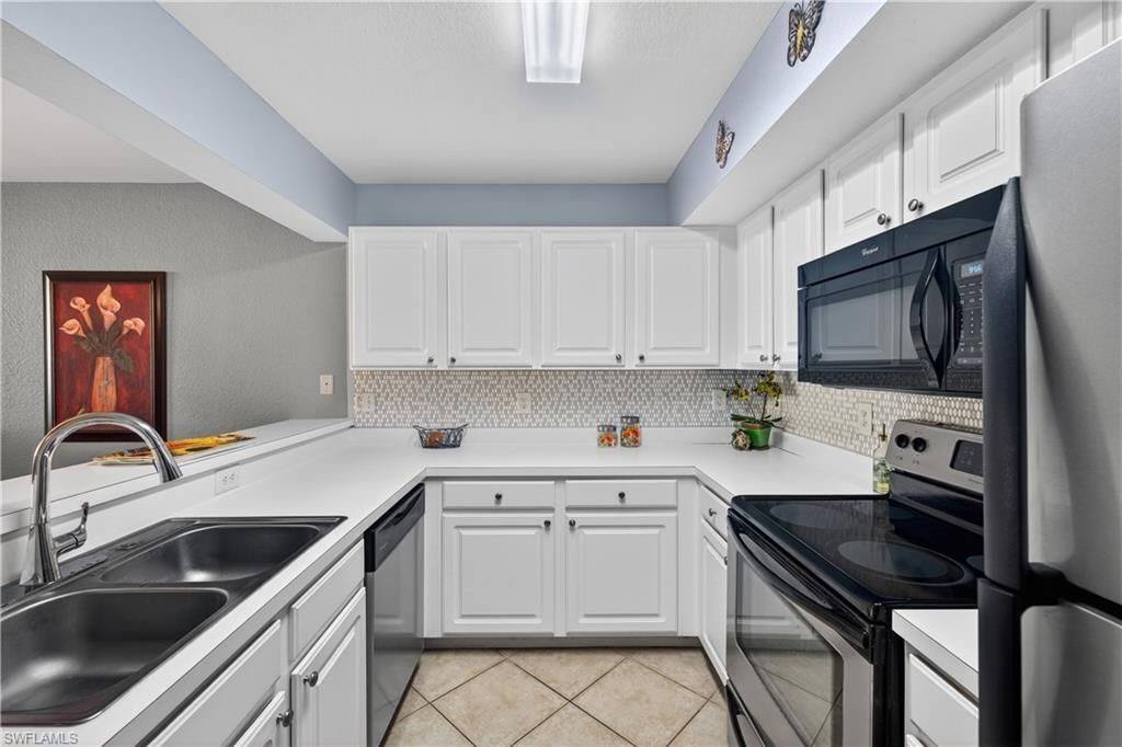 4122 Residence Dr, Unit 105, Fort Myers, FL 33901 Photo