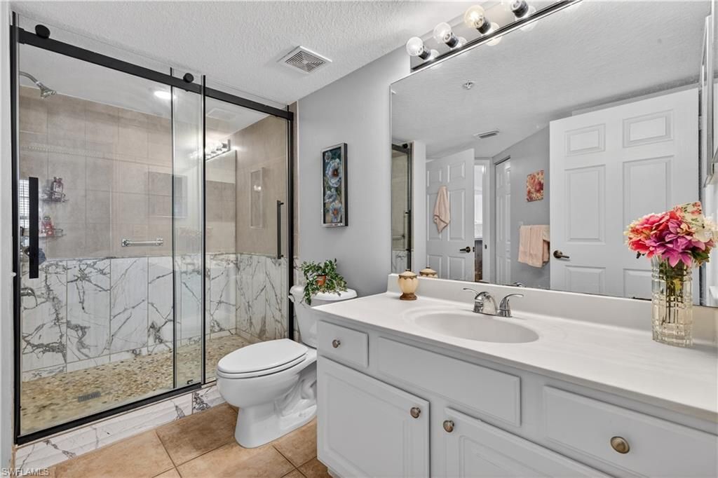 4122 Residence Dr, Unit 105, Fort Myers, FL 33901 Photo