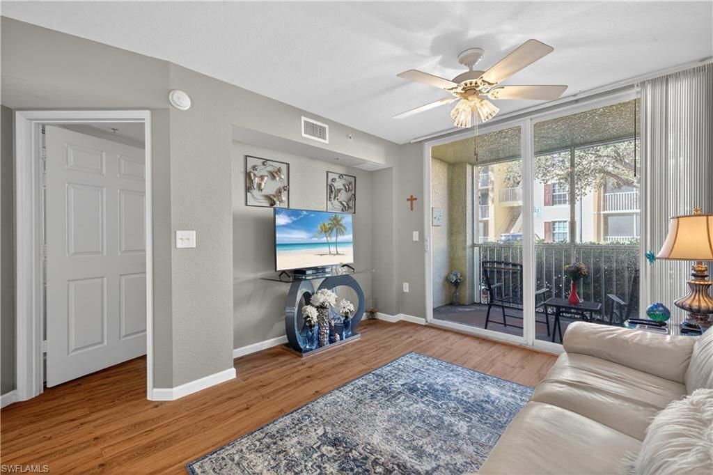 4122 Residence Dr, Unit 105, Fort Myers, FL 33901 Photo