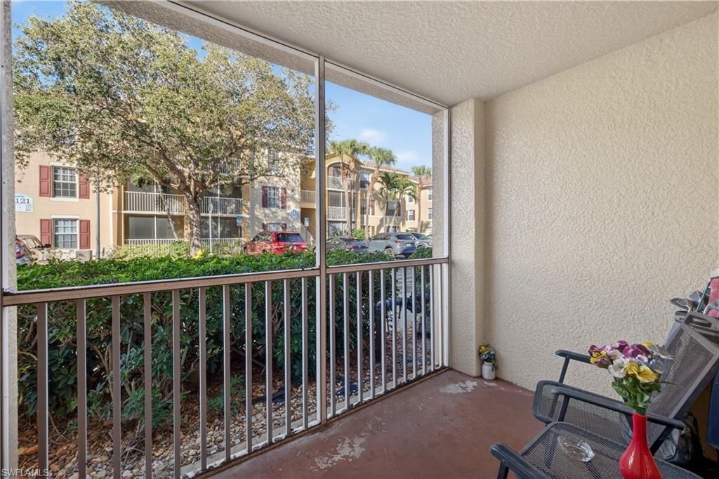 4122 Residence Dr, Unit 105, Fort Myers, FL 33901 Photo