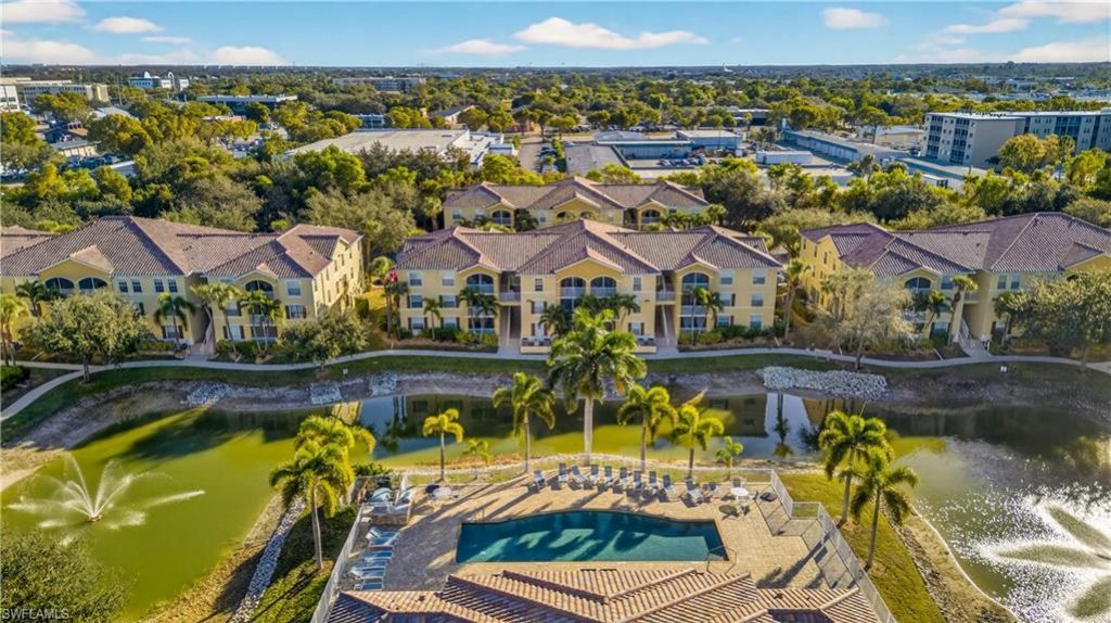 4122 Residence Dr, Unit 105, Fort Myers, FL 33901 Photo