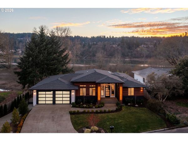 19697 SE COTTONWOOD ST, Milwaukie, OR 97267