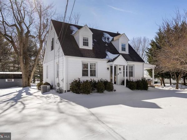 260 FAIRVIEW AVE, WEST BERLIN, NJ 08091