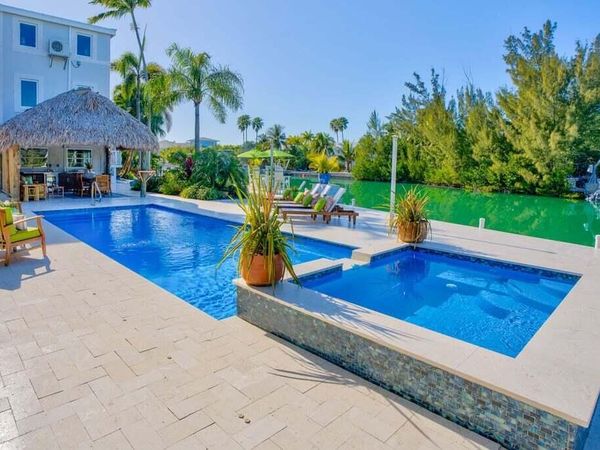 17183 Coral Drive, Sugarloaf, FL 33042