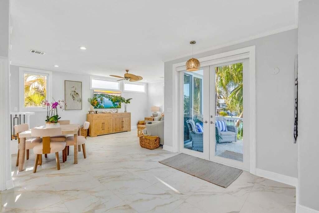 17183 Coral Drive, Sugarloaf, FL 33042 Photo
