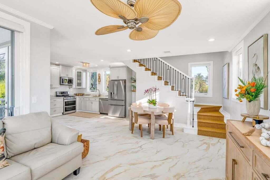 17183 Coral Drive, Sugarloaf, FL 33042 Photo