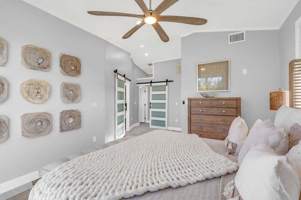 17183 Coral Drive, Sugarloaf, FL 33042 Photo