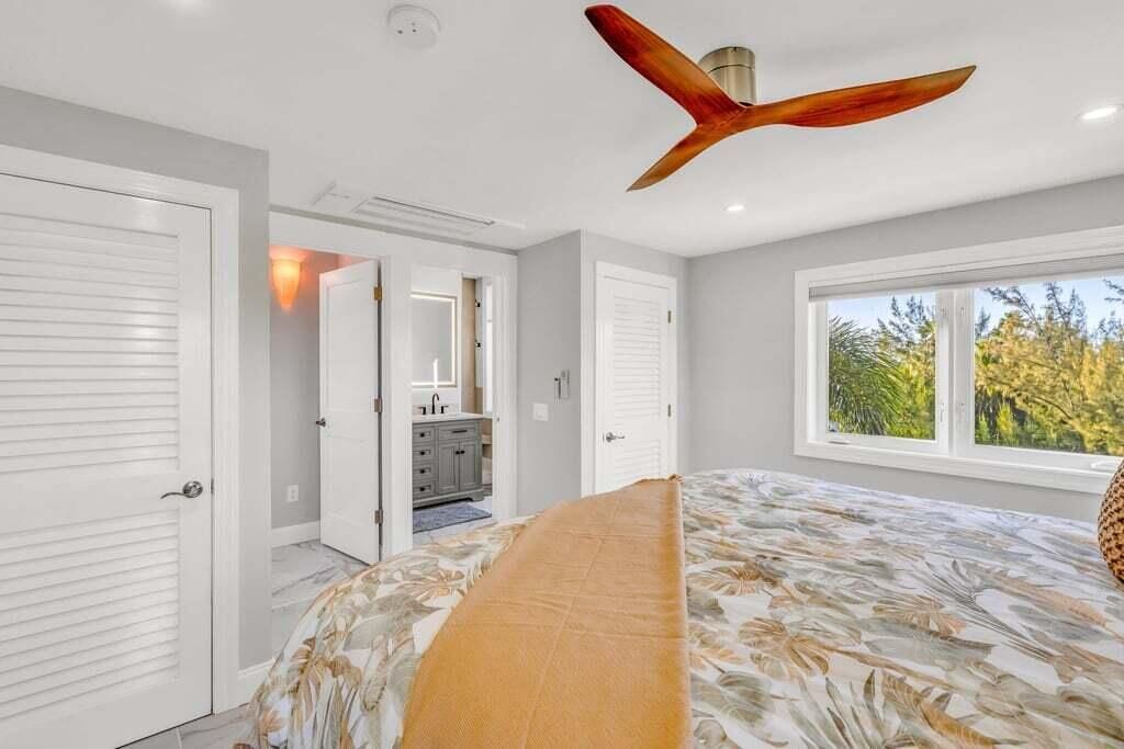 17183 Coral Drive, Sugarloaf, FL 33042 Photo