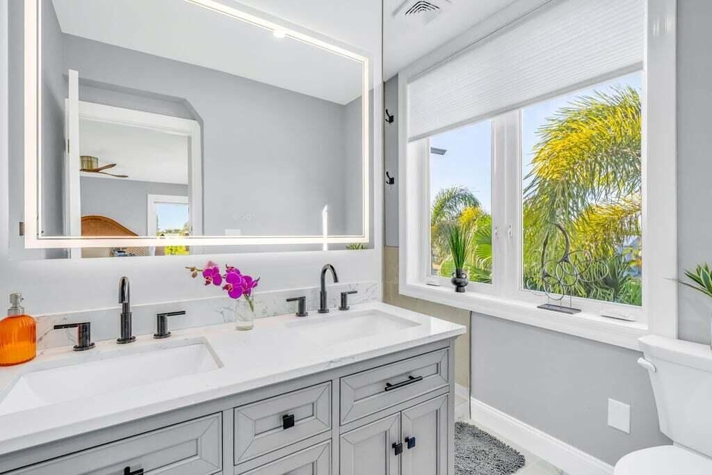 17183 Coral Drive, Sugarloaf, FL 33042 Photo