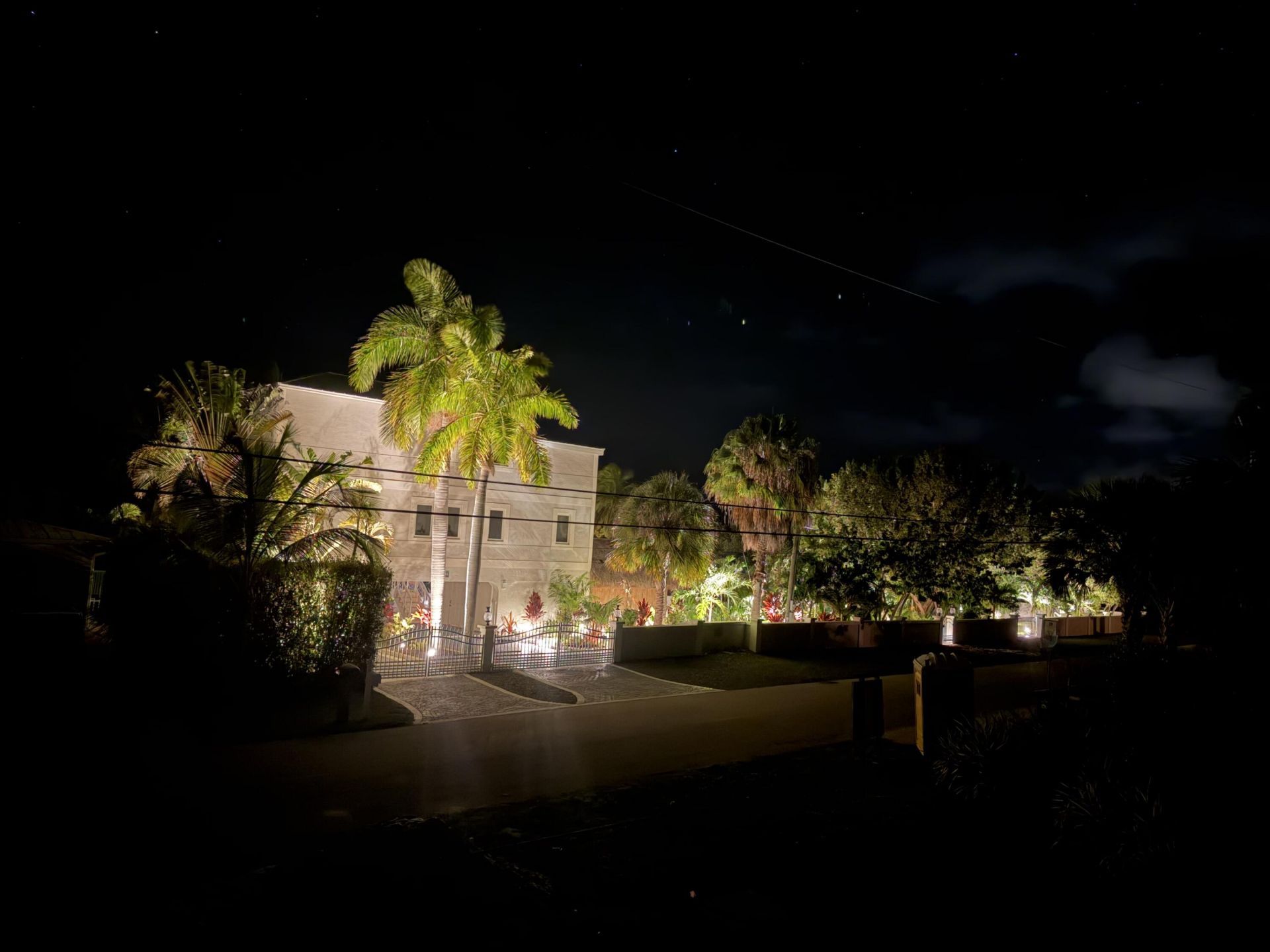 17183 Coral Drive, Sugarloaf, FL 33042 Photo
