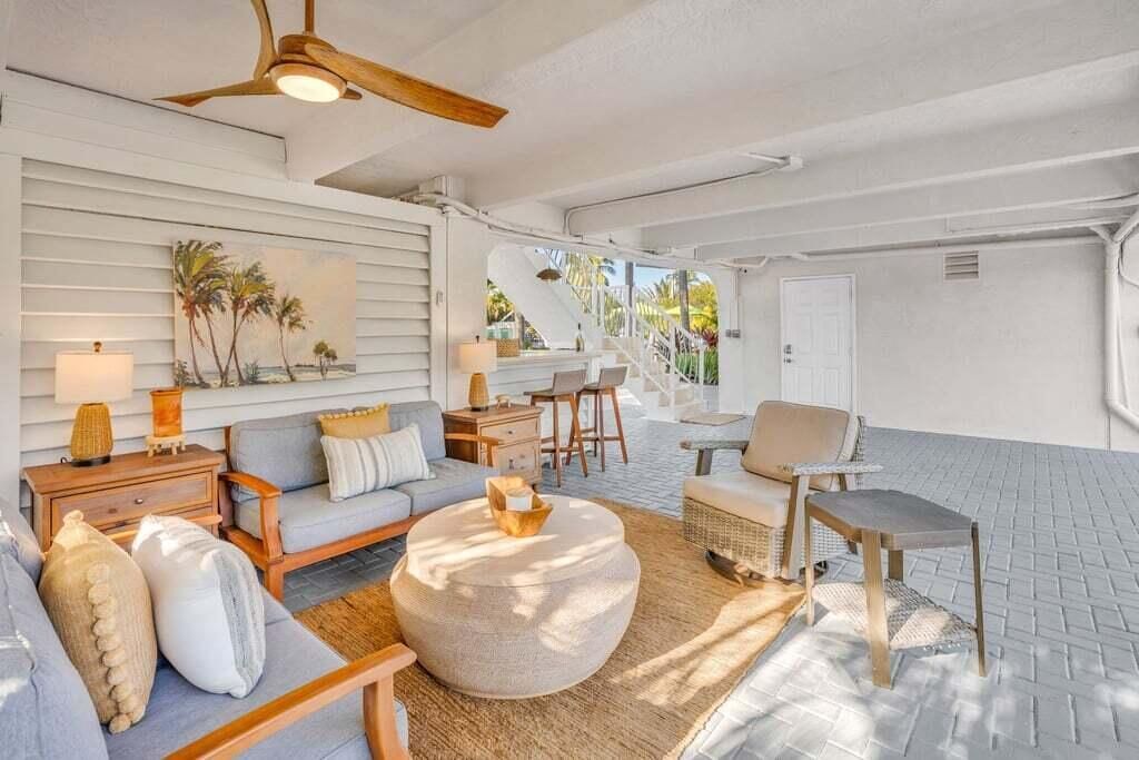 17183 Coral Drive, Sugarloaf, FL 33042 Photo