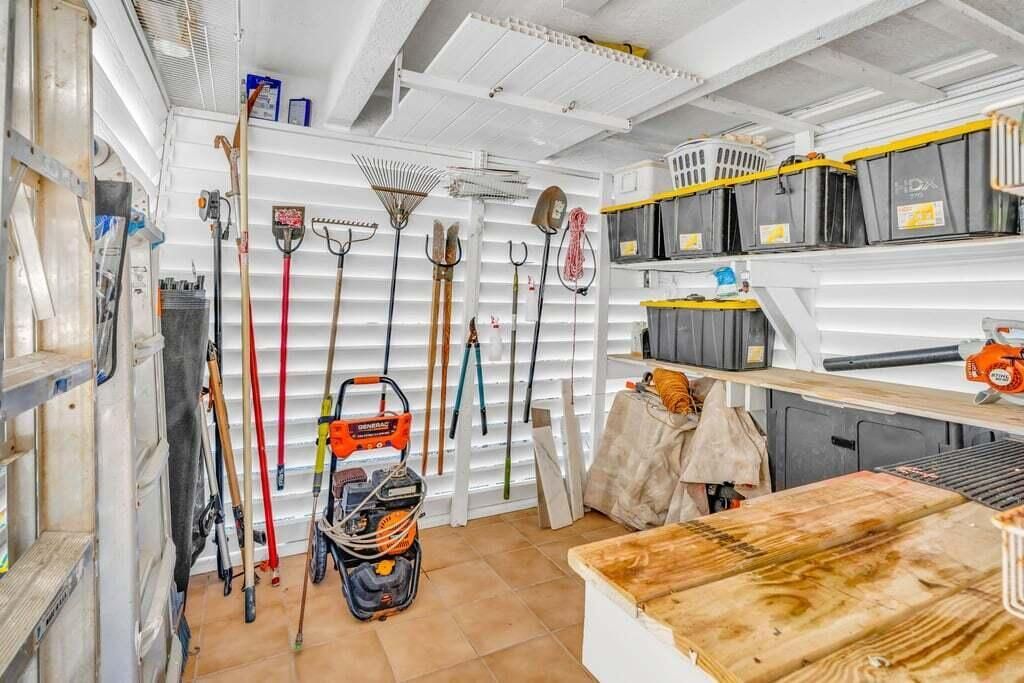 17183 Coral Drive, Sugarloaf, FL 33042 Photo