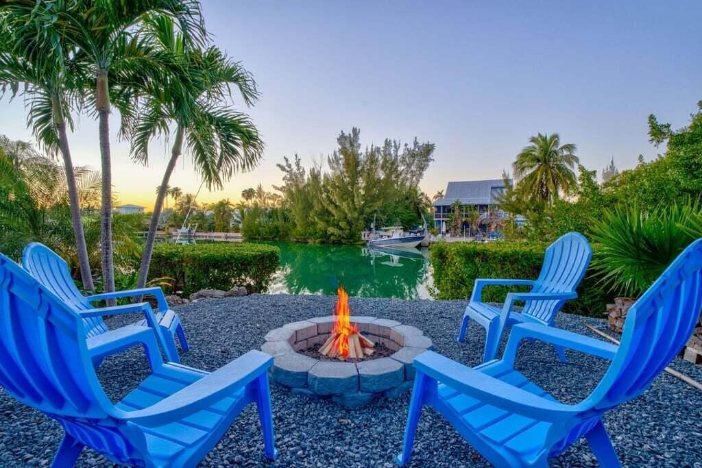 17183 Coral Drive, Sugarloaf, FL 33042 Photo