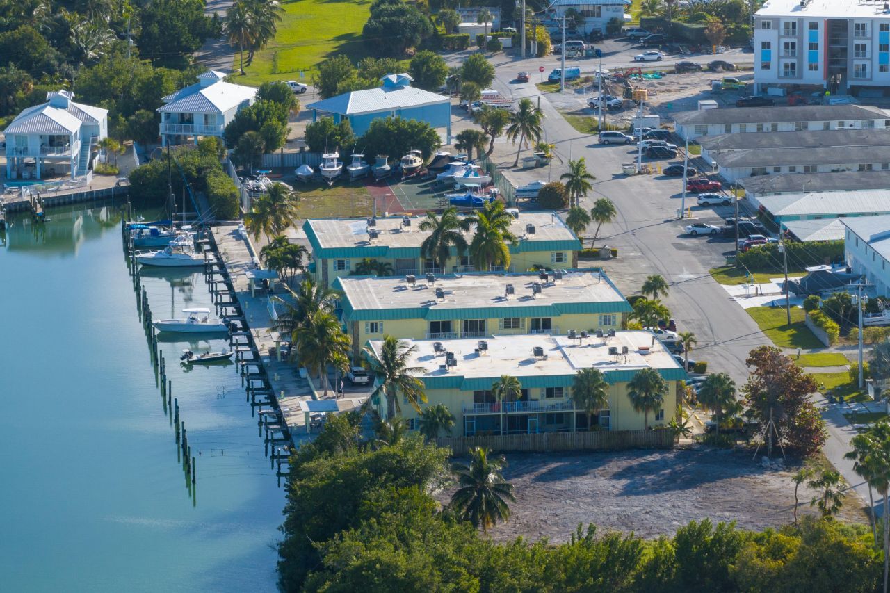 105 Avenue D, Unit APT 113, Marathon, FL 33050 Photo