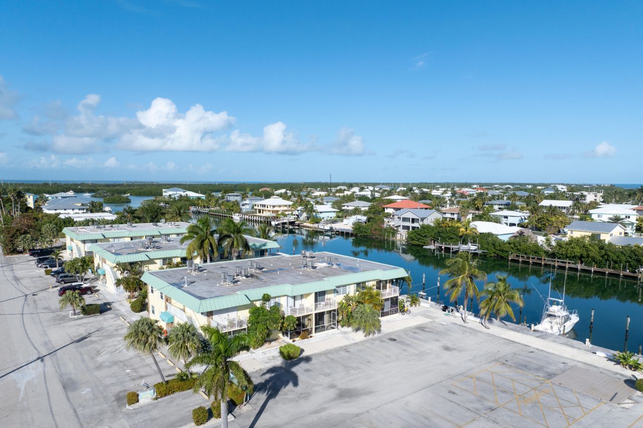 105 Avenue D, Unit APT 113, Marathon, FL 33050 Photo