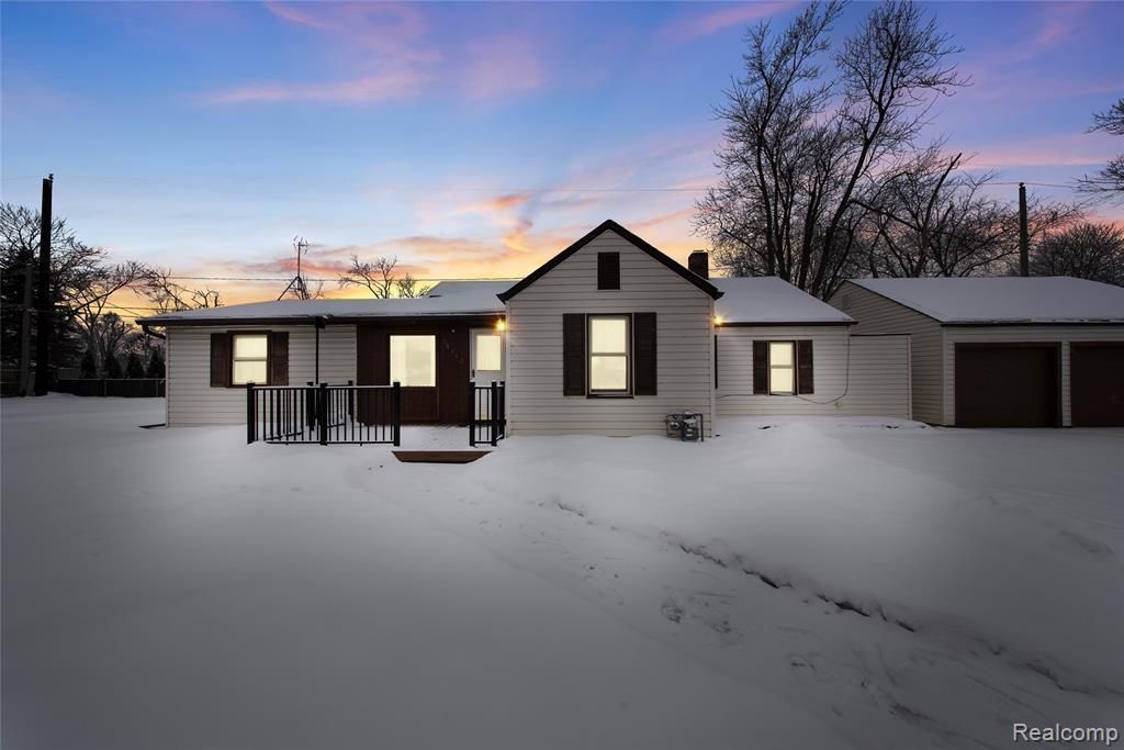 24440 Sylvan Avenue, Brownstown Township, MI 48134 Main Photo