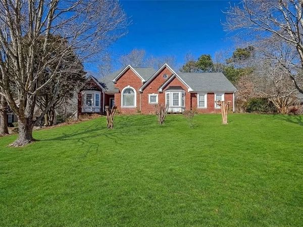 1236 Oakwood Place, Loganville, GA 30052
