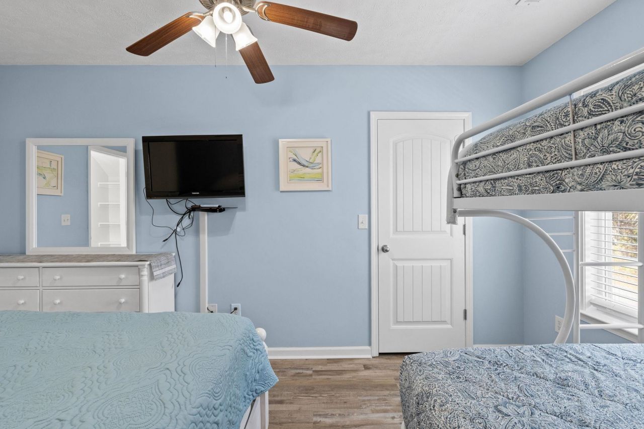 1928 Cassandra Ln. Photo 13