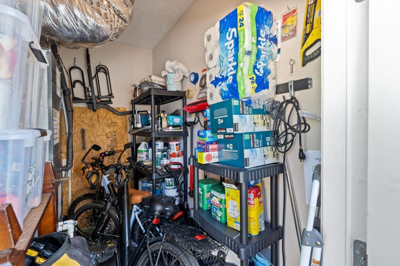 1928 Cassandra Ln. Photo 23