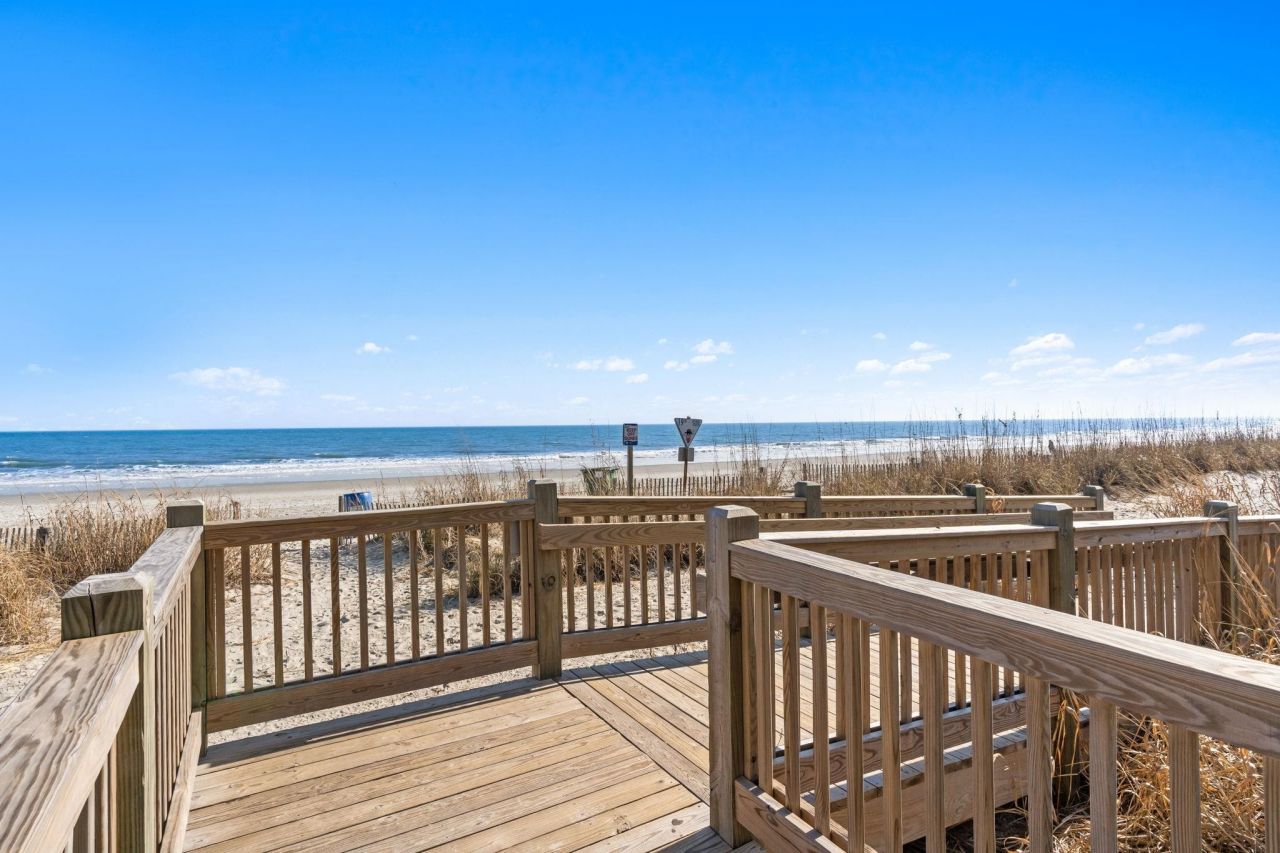 1928 Cassandra Ln. Photo 28