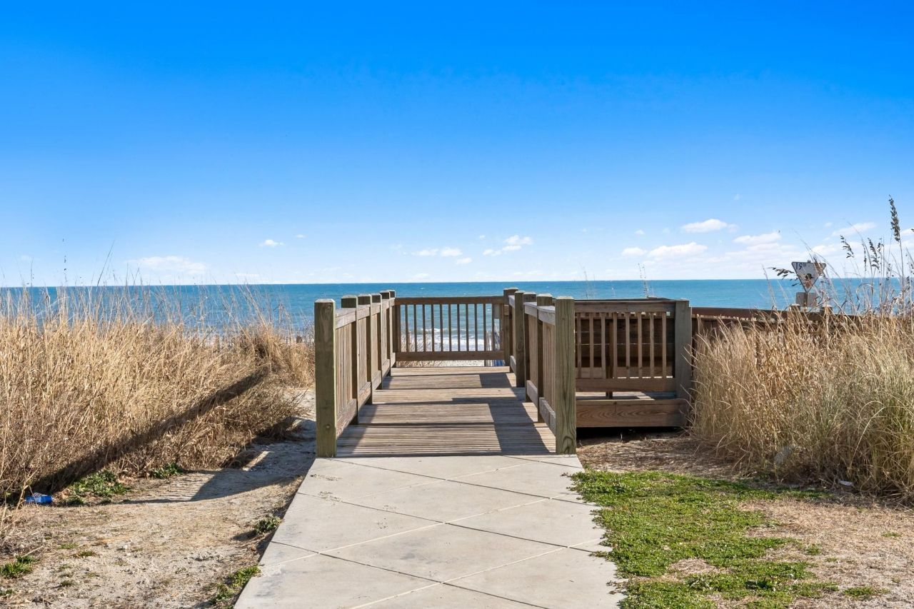 1928 Cassandra Ln. Photo 29