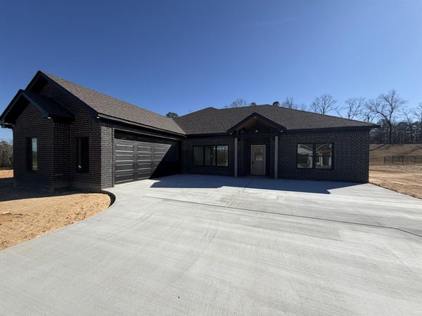 1160 Duke Drive, Bauxite, AR 72011