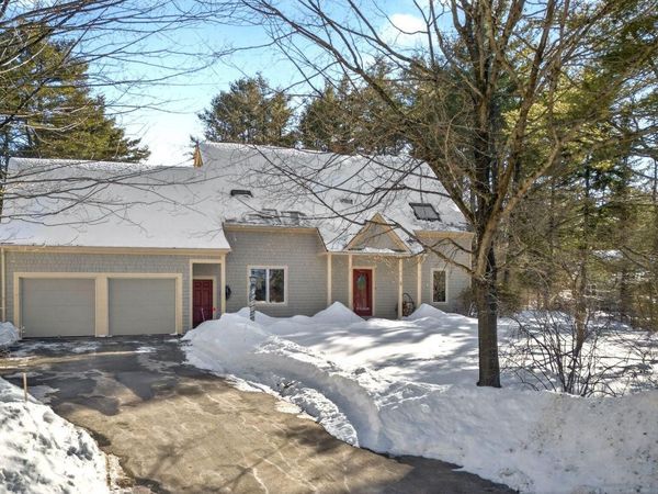 200 Sisquisic Trail, Yarmouth, ME 04096