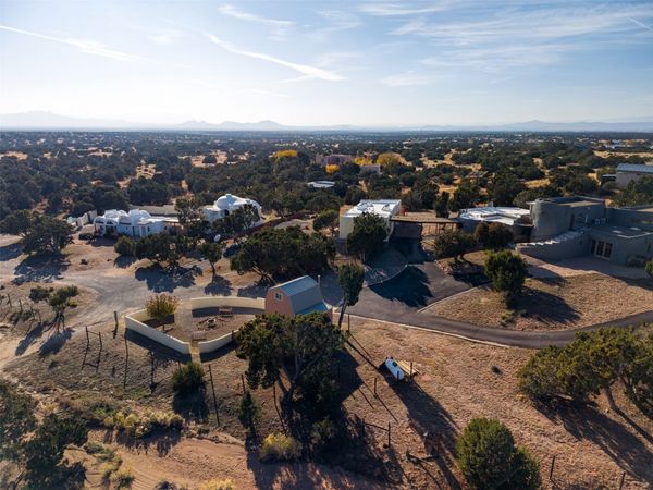 21B Sudeste Place, Santa Fe, NM 87508