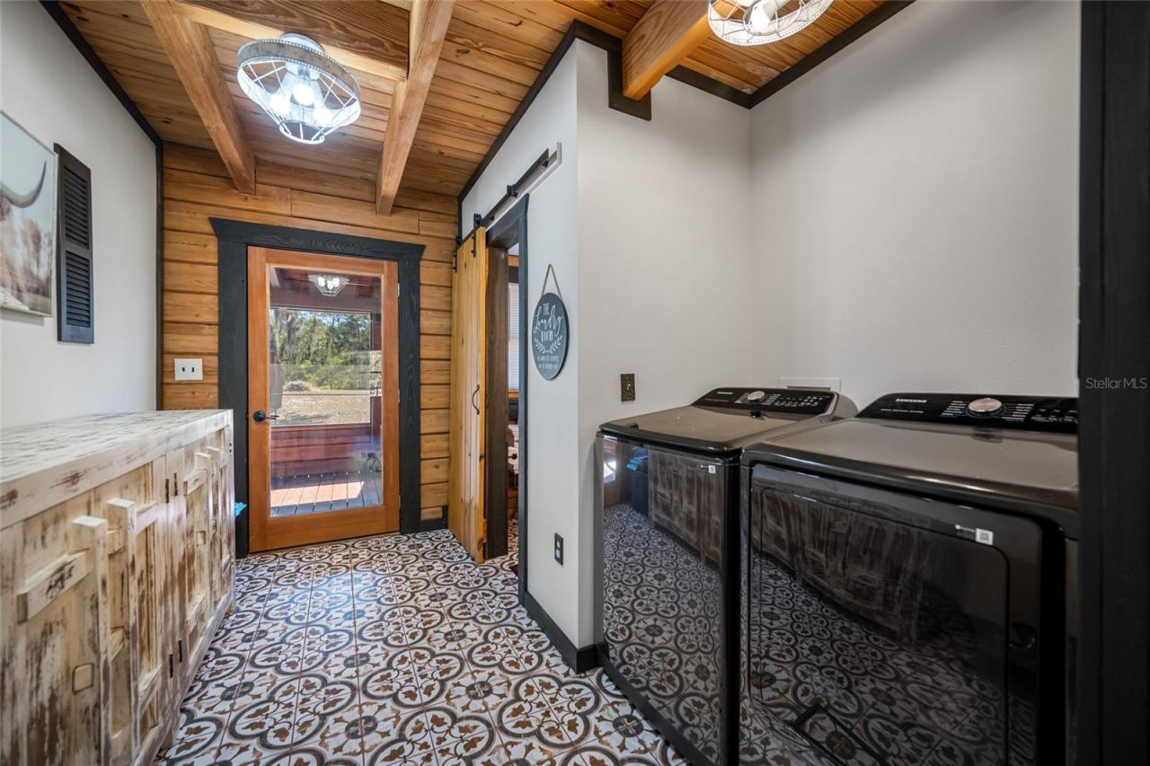 9802 Royal Palm Avenue, New Port Richey, FL 34654 Photo