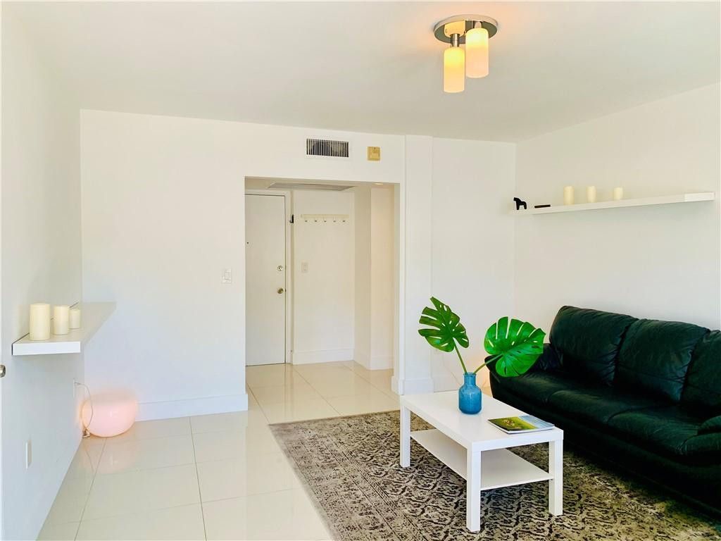 1480 Euclid Avenue, Unit 103, Miami Beach, FL 33139 Photo