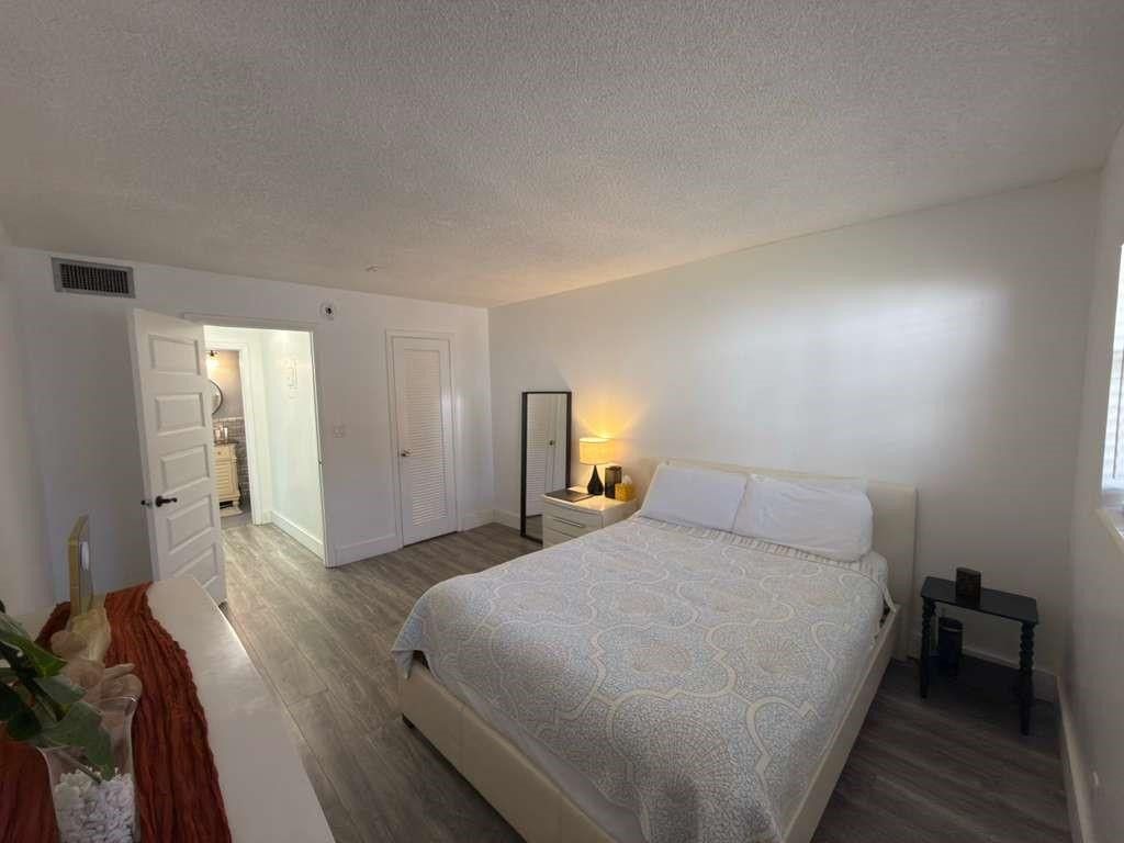 2200 Taylor Street, Unit 104, Hollywood, FL 33020 Photo