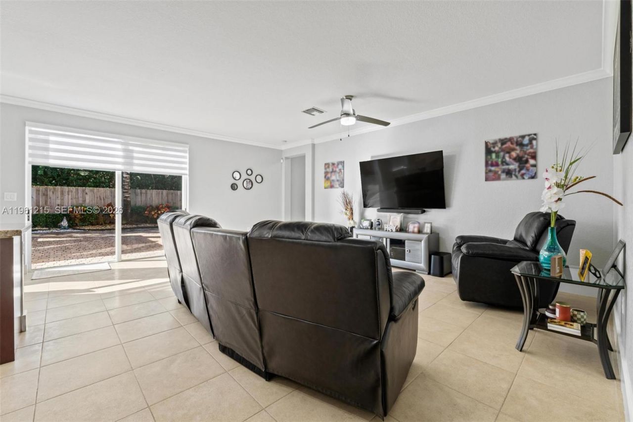 4182 NE 20th St, Homestead, FL 33033 Photo