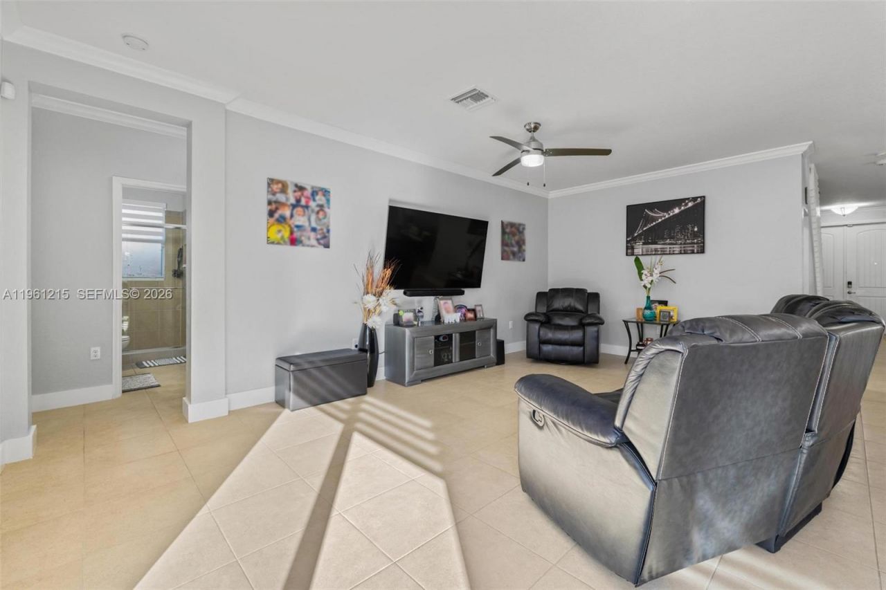 4182 NE 20th St, Homestead, FL 33033 Photo