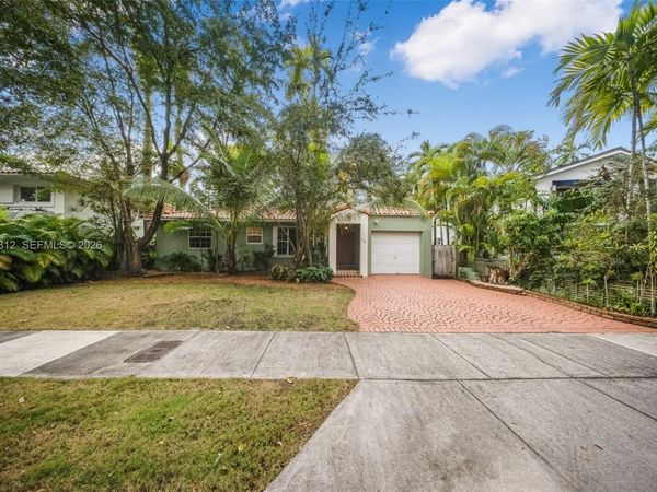 670 NE 56th St, Miami, FL 33137