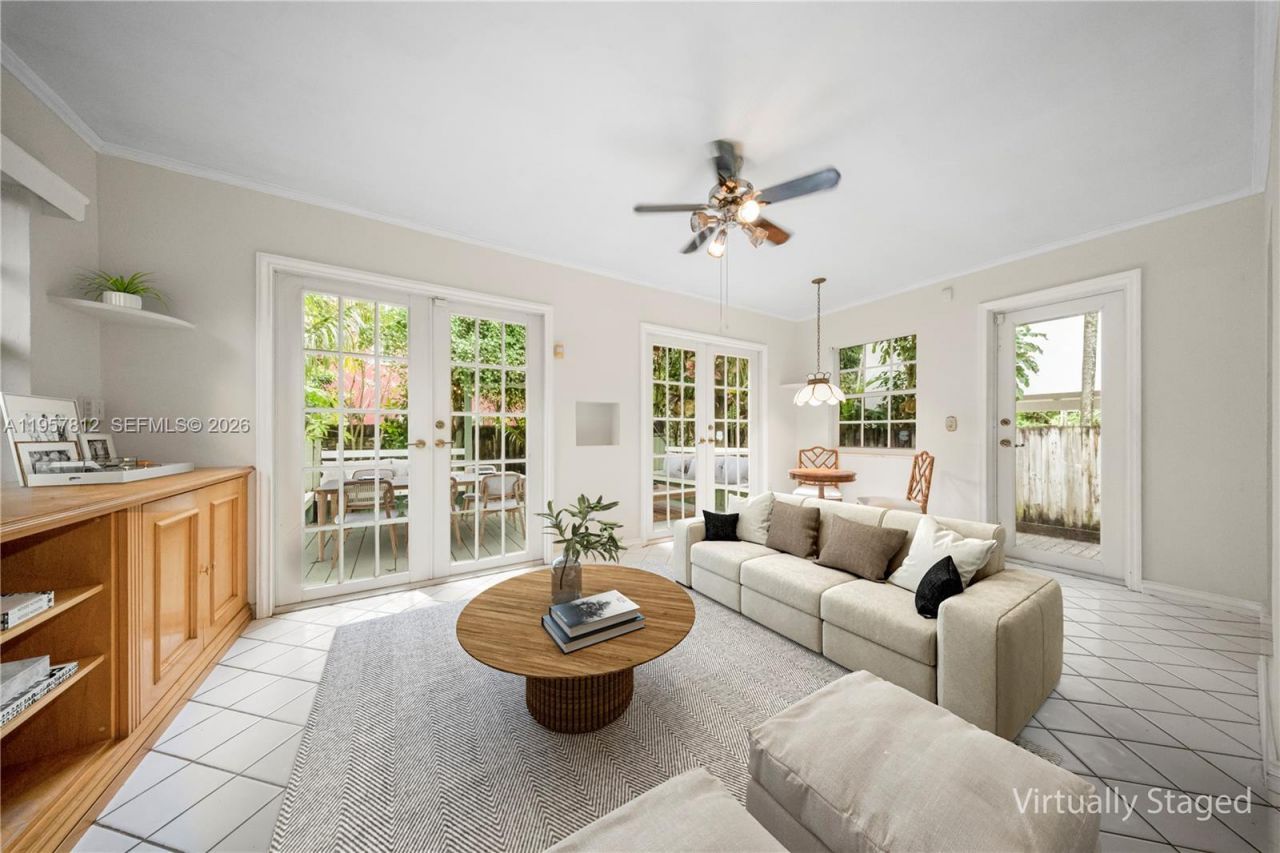 670 NE 56th St, Miami, FL 33137 Photo