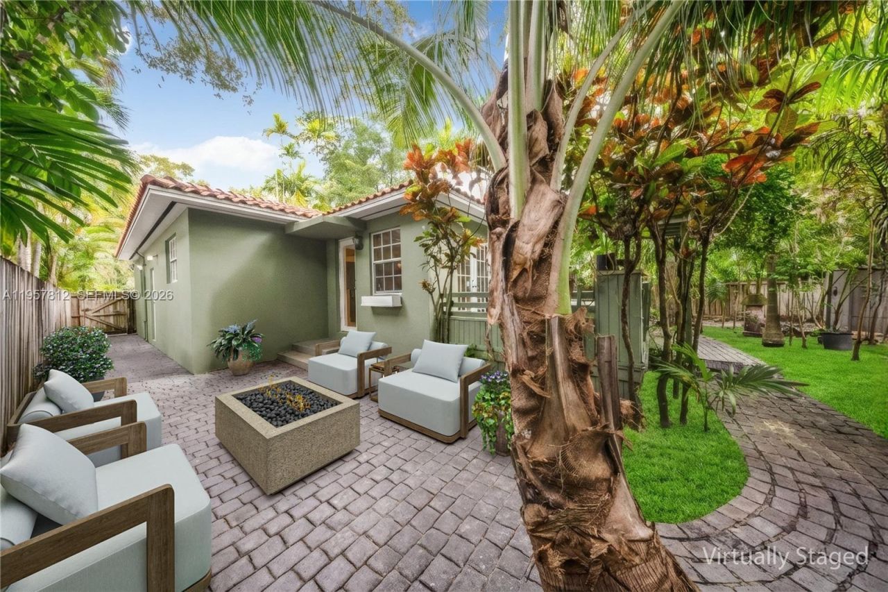 670 NE 56th St, Miami, FL 33137 Photo