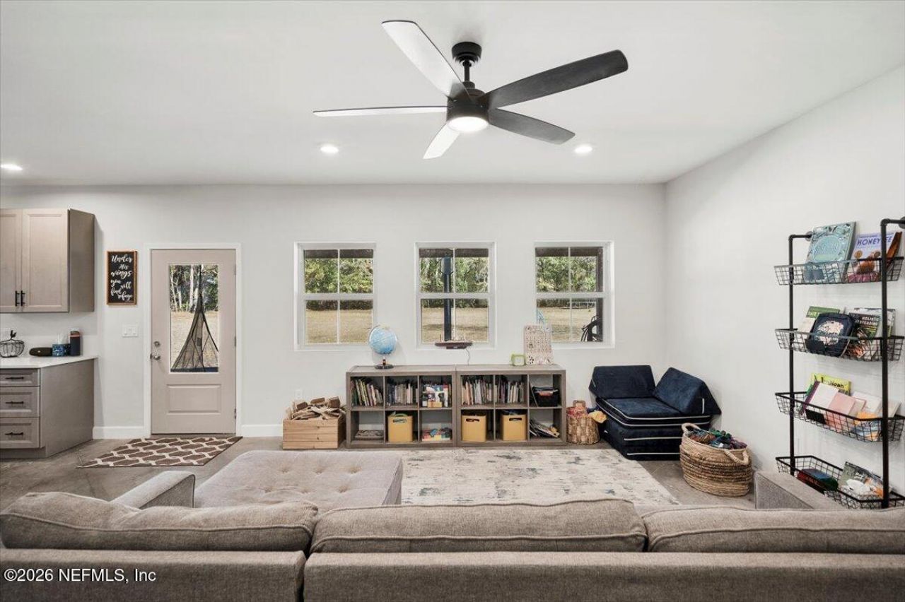 645 Harrison Street, Jacksonville, FL 32220 Photo