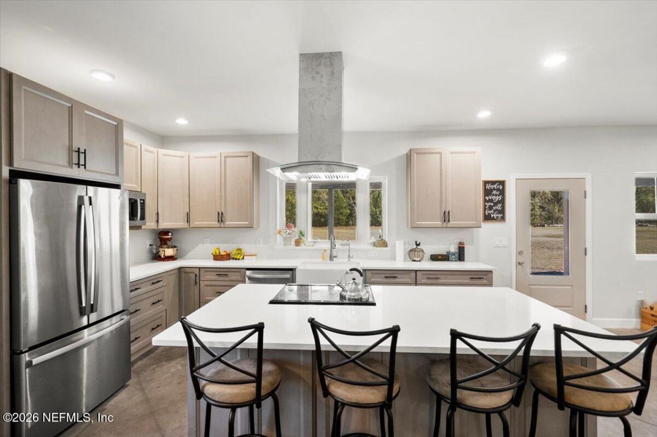 645 Harrison Street, Jacksonville, FL 32220 Photo