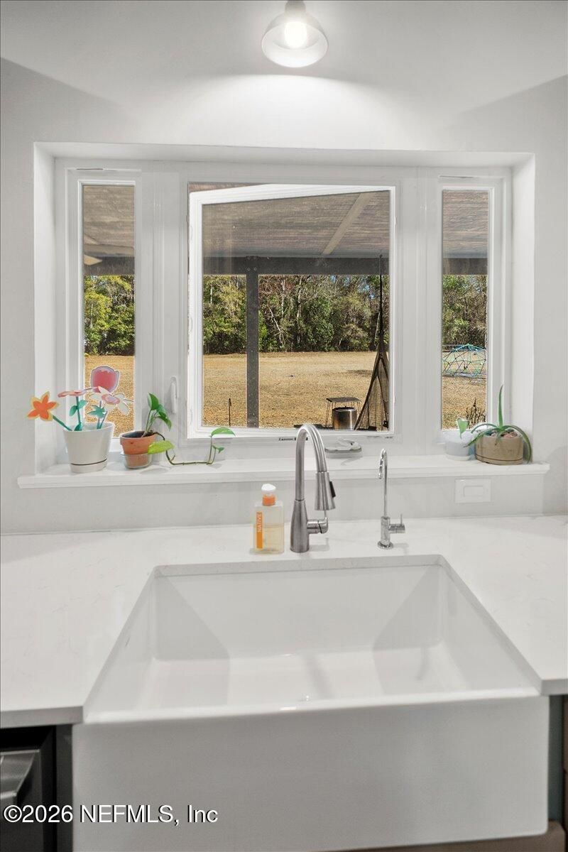 645 Harrison Street, Jacksonville, FL 32220 Photo