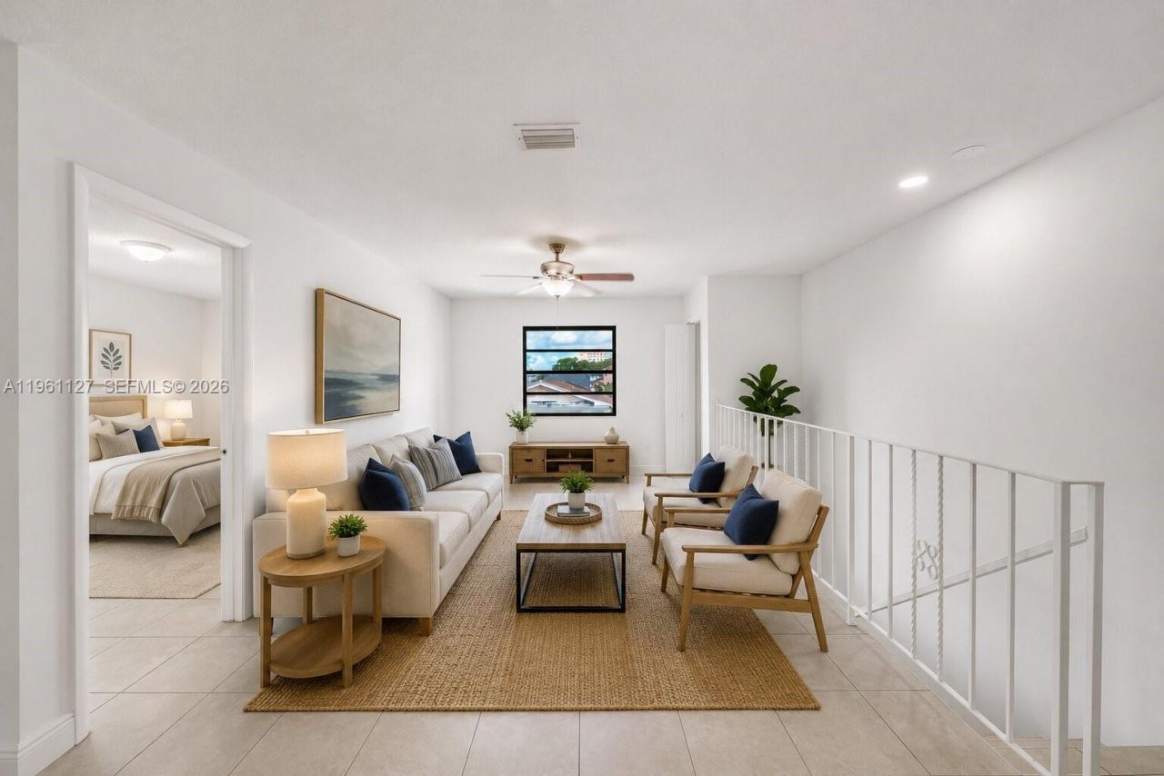 1283 W 42nd St, Unit 2, Hialeah, FL 33012 Photo
