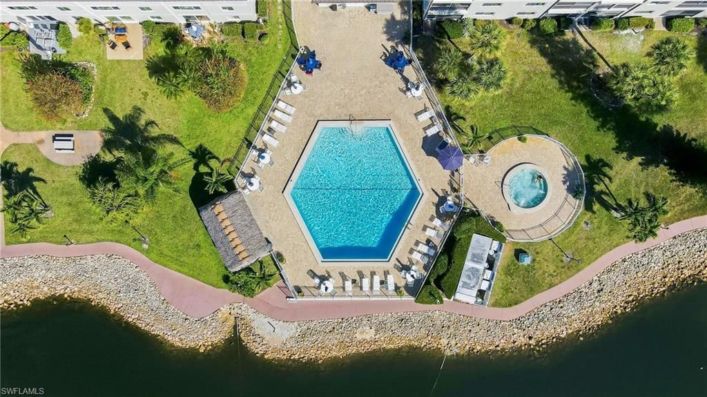1010 Manatee Rd, Unit B304, Naples, FL 34114 Photo