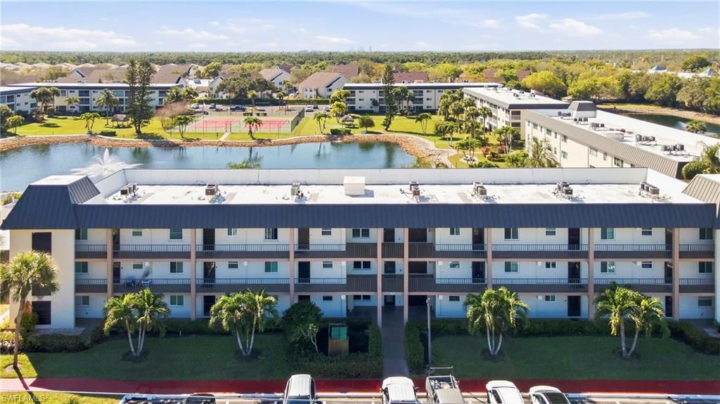 1010 Manatee Rd, Unit B304, Naples, FL 34114 Photo