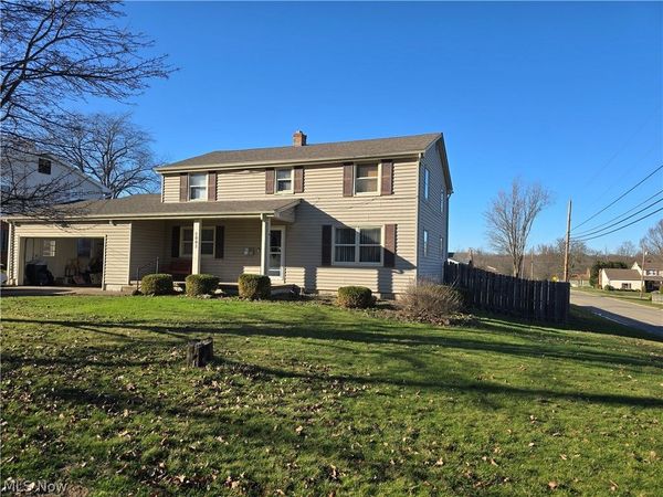 8002 Sigle Lane, Poland, OH 44514