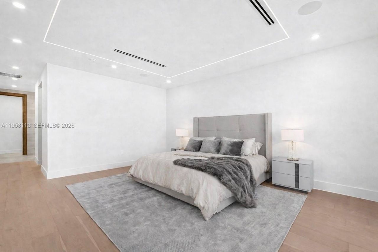 441 NW 44th St , Miami, FL 33127 Photo