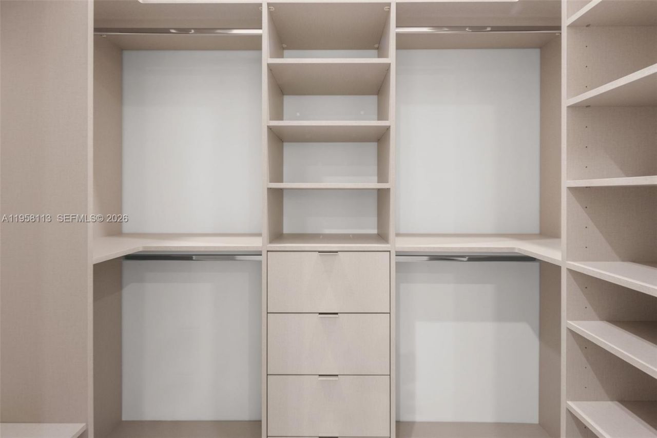 441 NW 44th St , Miami, FL 33127 Photo